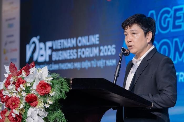 Ông Nguyễn Tấn Phong, Phó Chủ tịch, Trưởng Văn phòng đại diện phía Nam, Hiệp hội Thương mại Điện tử Việt Nam (VECOM), thông tin về sự chuyện dịch của ngành
