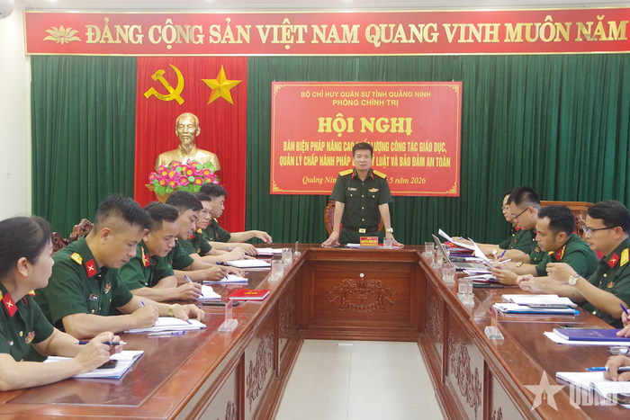 Phòng Chính trị Bộ CHQS tỉnh Quảng Ninh tổ chức hội nghị.