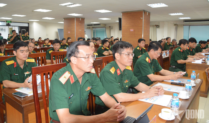 Các đại biểu dự tập huấn. 