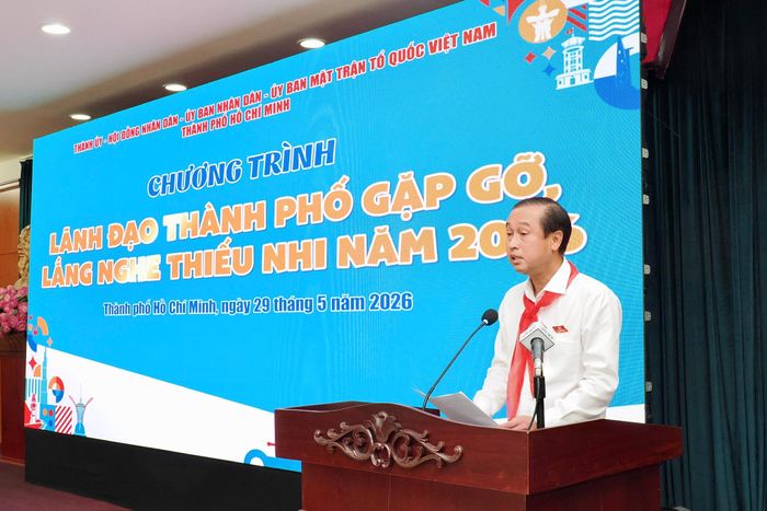  Đồng chí Huỳnh Thanh Nhân phát biểu tại chương trình. Ảnh: HOÀNG HÙNG 