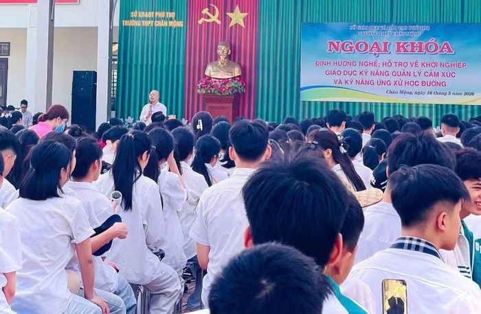 Trường THPT Chân Mộng tăng cường tổ chức các hoạt động ngoại khóa cho học sinh.