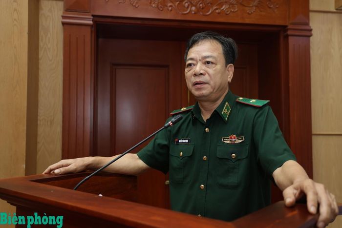 Thiếu tướng Nguyễn Văn Thiện phát biểu tại hội nghị. Ảnh: Xuân Khoa