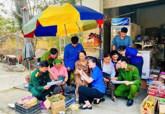Nhiều tiện ích khi chi trả an sinh qua tài khoản ngân hàng
