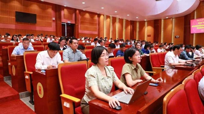 Các đại biểu tham dự Hội nghị.