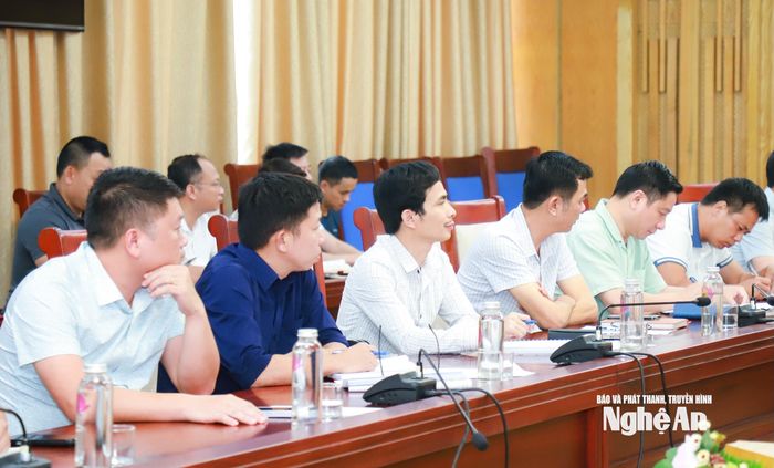 Các đại biểu dự cuộc làm việc. Ảnh: Thành Duy