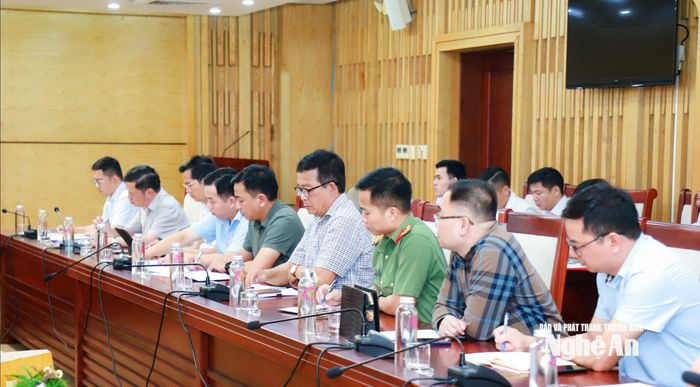 Các đại biểu dự cuộc làm việc. Ảnh: Thành Duy