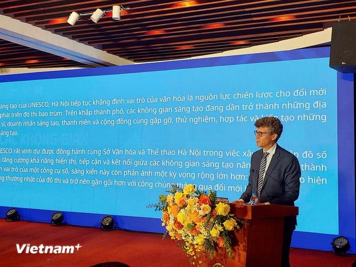 Ông Jonathan Baker, Trưởng Đại diện UNESCO tại Việt Nam phát biểu. (Ảnh: Minh Thu/Vietnam+)