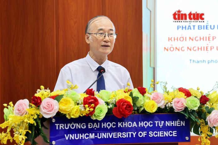 Ông Nguyễn Duy Sơn, Phó Trưởng Ban Quản lý Khu Nông nghiệp Công nghệ cao TP Hồ Chí Minh phát biểu khai mạc.