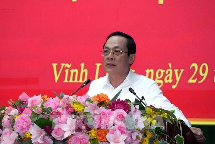 Phó Bí thư Tỉnh ủy Vĩnh Long Lâm Minh Đằng phát biểu tại hội nghị. Ảnh: Phạm Minh Tuấn-TTXVN