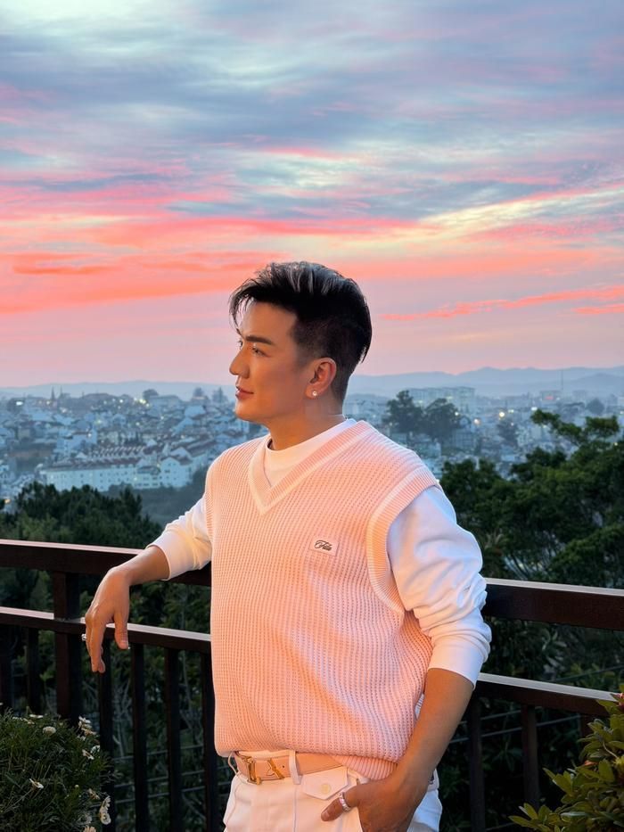 Ca sĩ Đàm Vĩnh Hưng thông báo tin vui liên quan đến hành trình thiện nguyện.