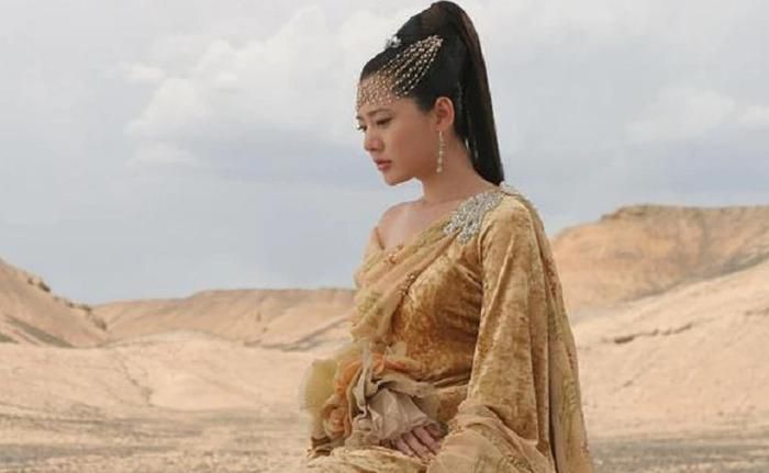 Khoảnh khắc Sở Lưu Hương phá nát tấm gương cũng là lúc thế giới tinh thần của Thạch Quan Âm sụp đổ. 