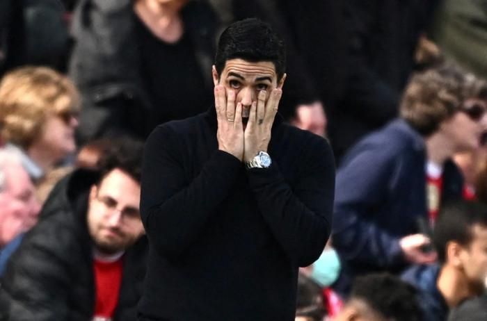 HLV Arteta đối diện bài toán thể lực trước PSG. Ảnh: Reuters