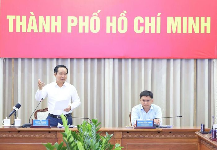 Chủ tịch UBND TP.HCM Nguyễn Văn Đượcphát biểu tại Hội thảo. Ảnh: Người Lao Động