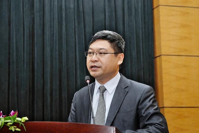 GS.TS Phạm Hữu Tuyến, Giám đốc Trung tâm nghiên cứu các Nguồn động lực và Phương tiện tự hành, Trường Cơ khí - Đại học Bách khoa Hà Nội. Ảnh: Q.N