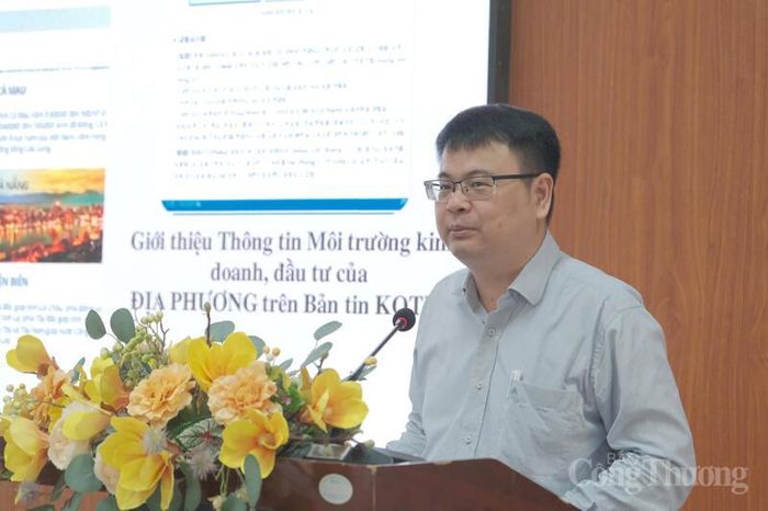 Ông Nguyễn Bá Hải, Phó Giám đốc Trung tâm Hỗ trợ Xúc tiến thương mại và đầu tư - Cục Xúc tiến thương mại, Bộ Công Thương phát biểu. Ảnh: Duy Tín