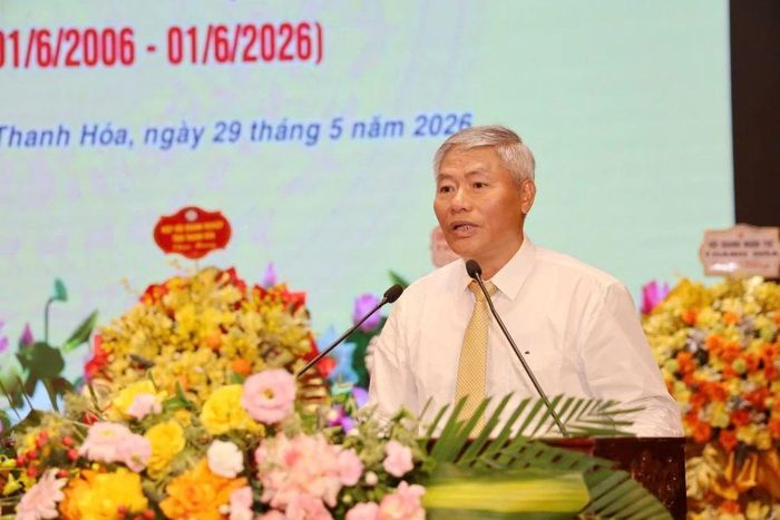 Chủ tịch Hội Nạn nhân chất độc da cam/dioxin tỉnh Dương Văn Huệ đọc diễn văn tại lễ kỷ niệm.