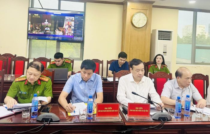 Các đại biểu tham dự hội nghị.