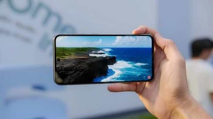 Màn hình Samsung A56 5G mang đến trải nghiệm sắc nét.