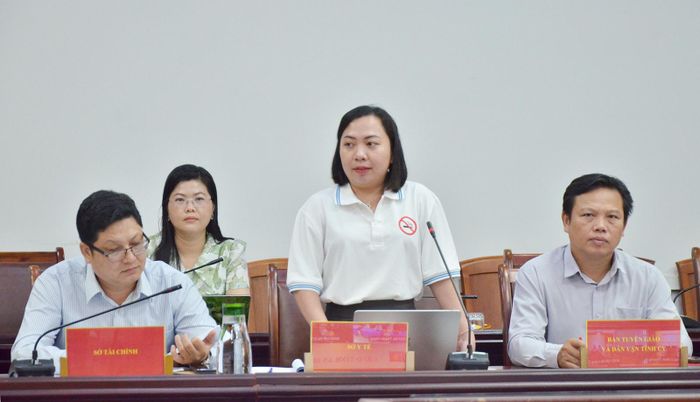 Đại diện Sở Y tế tỉnh An Giang phát biểu về công tác chuẩn bị y tế phục vụ kỳ thi.
