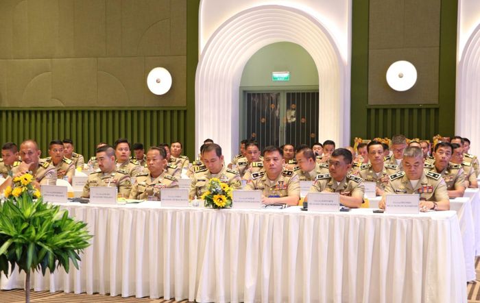 Các đại biểu tham dự hội nghị.