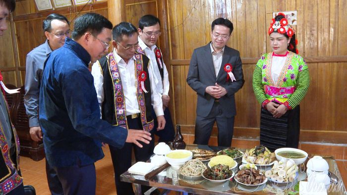 Du lịch cộng đồng ở bản Lồng tạo thêm sinh kế cho người dân từ những giá trị văn hóa truyền thống của đồng bào Mông.
