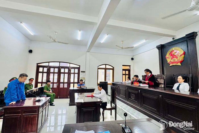 Quang cảnh phiên tòa xét xử. Ảnh: Tố Tâm