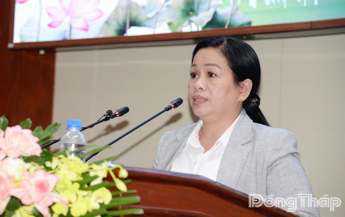 Giám đốc Sở Công thương tỉnh Đồng Tháp Võ Phương Thủy phát biểu tại hội nghị.