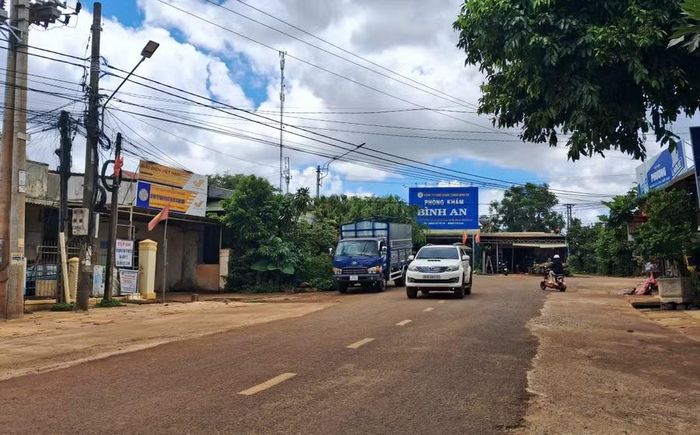 Định hướng chung là toàn tỉnh giảm khoảng 40-45% số thôn, tổ dân phố so với số lượng hiện nay. Trong ảnh: Một khu dân cư ở xã Bờ Ngoong, tỉnh Gia Lai. Ảnh minh họa: Mai Lâm