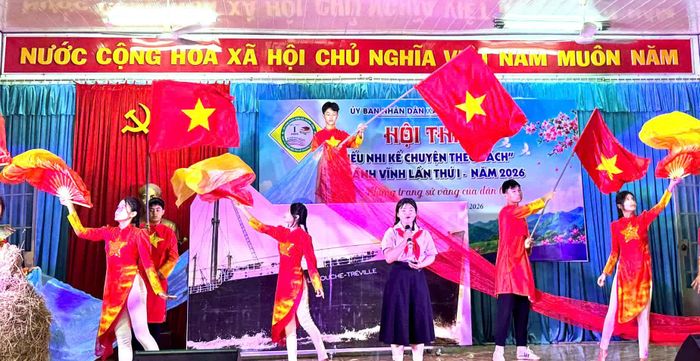 Các phần thi đã tái hiện những trang sử hào hùng của dân tộc, tôn vinh những tấm gương anh hùng tiêu biểu. Ảnh: PHÙNG QUỲNH