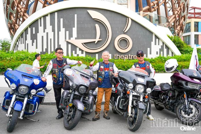 Biker đến từ Trung Quốc sẵn sàng tham gia lễ hội.