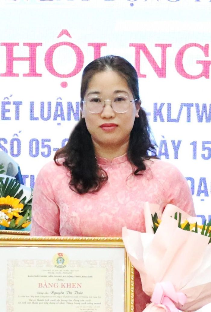 Đảng viên Nguyễn Thị Thảo, Chi bộ Công ty Cổ phần Sản xuất và Thương mại Lạng Sơn
