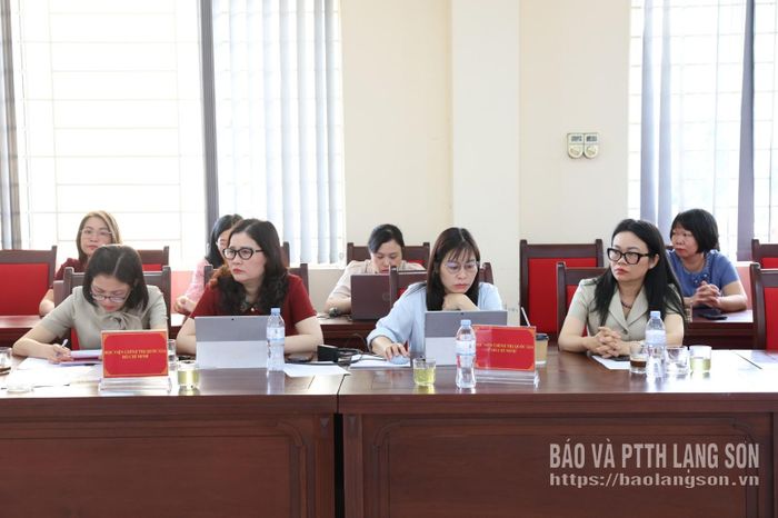 Các đại biểu dự hội thảo