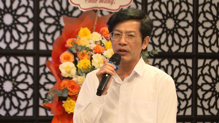 Đồng chí Phạm Văn Báu, Tỉnh ủy viên, Giám đốc Báo và Phát thanh, Truyền hình Thanh Hóa phát biểu ý kiến