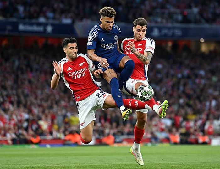 Arsenal không phải là một cái tên dễ để PSG bắt nạt.