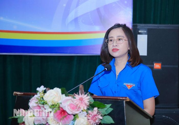 Lãnh đạo Tỉnh đoàn phát biểu tại lễ khai mạc.