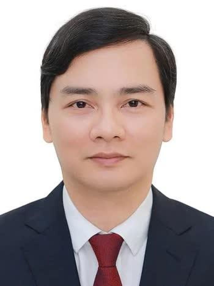 Đồng chí Vũ Đình Hưng Ủy viên Ban Chấp hành Đảng bộ tỉnh, Giám đốc Sở Giáo dục và Đào tạo