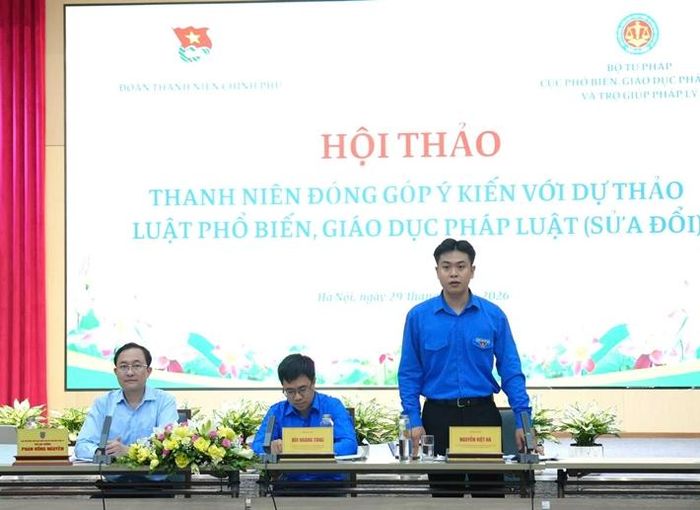 Các đại biểu chủ trì Hội thảo