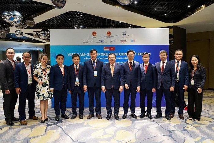 Đoàn công tác Vinachem tham dự Diễn đàn Kết nối Công nghệ Việt Nam - Singapore tại Singapore