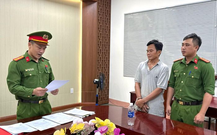 Tài xế xe tải bị khởi tố, bắt tạm giam để điều tra hành vi vi phạm quy định về tham gia giao thông đường bộ khiến hai người tử vong. Ảnh: CACC
