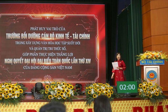 Thí sinh Trần Khánh Yên của Trường Bồi dưỡng cán bộ Kinh tế - Tài chính.