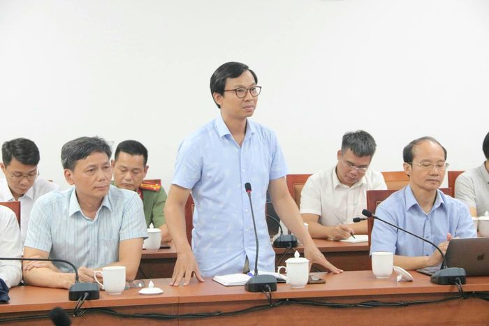 Đại diện các cơ quan báo chí phát biểu tại Hội nghị. Ảnh Mỹ Hạnh.