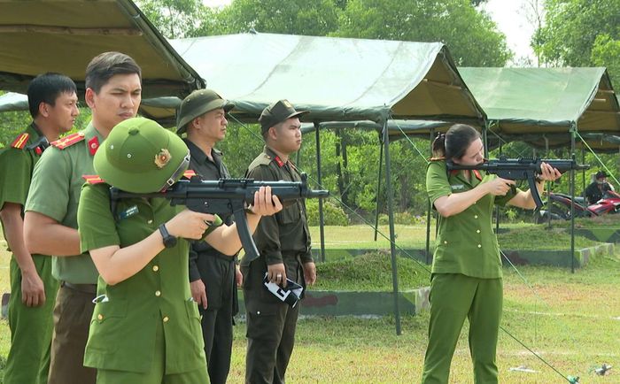 Các VĐV tham gia Hội thao hăng say tập luyện.
