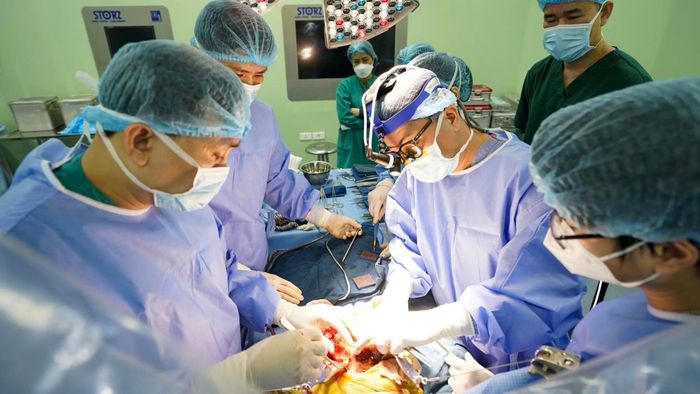 Ghép gan cho trẻ em là một trong những kỹ thuật khó nhất của ghép tạng.