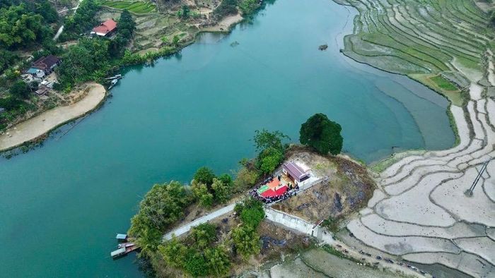 Khu vực Đền Nàng Han tại Mường Chiên.