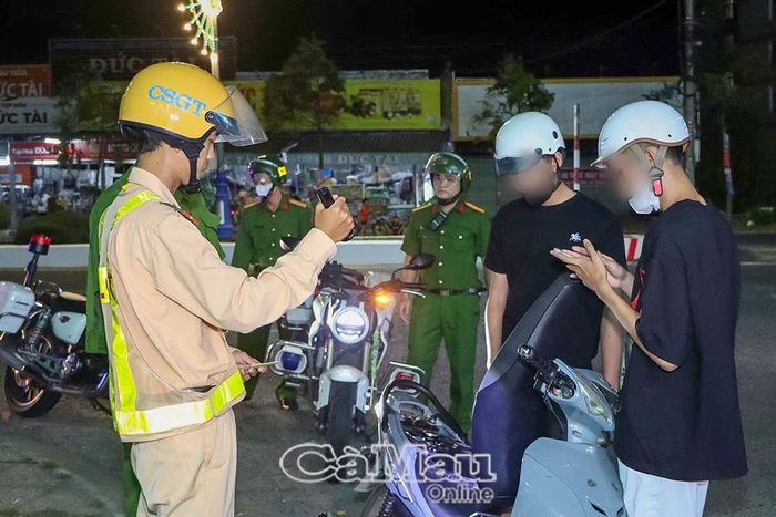 Ngay sau lễ phát động, Công an các đơn vị từ cấp tỉnh đến cơ sở đã đồng loạt triển khai thực hiện nhiệm vụ theo kế hoạch, thể hiện quyết tâm phòng ngừa, đấu tranh, trấn áp tội phạm, góp phần giữ vững an ninh trật tự trên địa bàn tỉnh.
