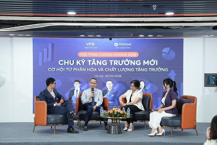 Hội thảo chuyên đề “Chu kỳ tăng trưởng mới - Cơ hội từ phân hóa và chất lượng tăng trưởng”.