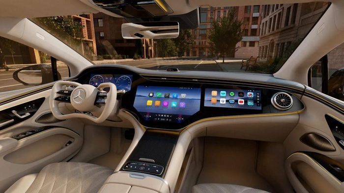 Mercedes-Benz EQS. Ảnh: carscoops
