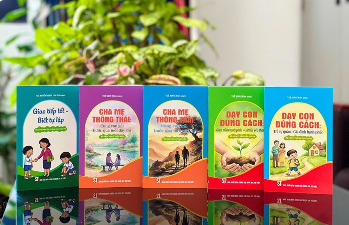 Các cuốn sách giúp cha mẹ thấu hiểu và nuôi dạy con đúng cách. Ảnh: M.Chi
