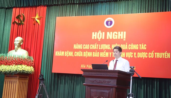 TS Vũ Mạnh Hà – Thứ trưởng Thường trực Bộ Y tế phát biểu tại hội thảo. Ảnh: Trần Thảo