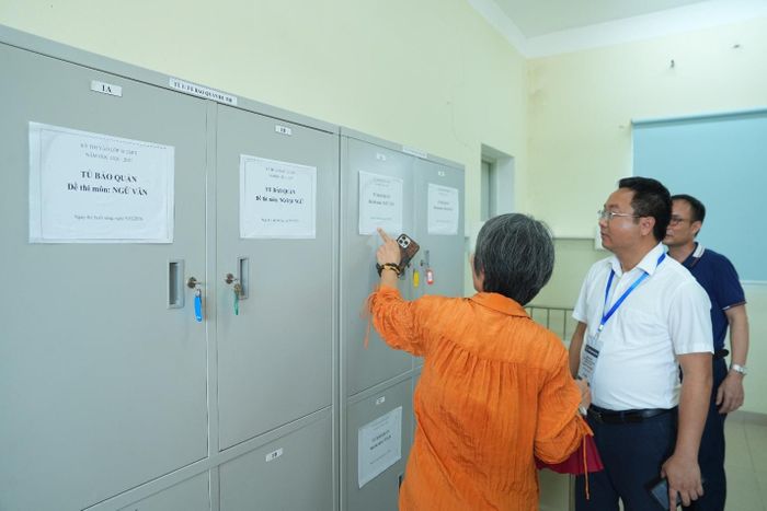Đoàn đã tiến hành rà soát kỹ lưỡng từ hệ thống đèn chiếu sáng, điều hòa, quạt mát, phòng y tế...